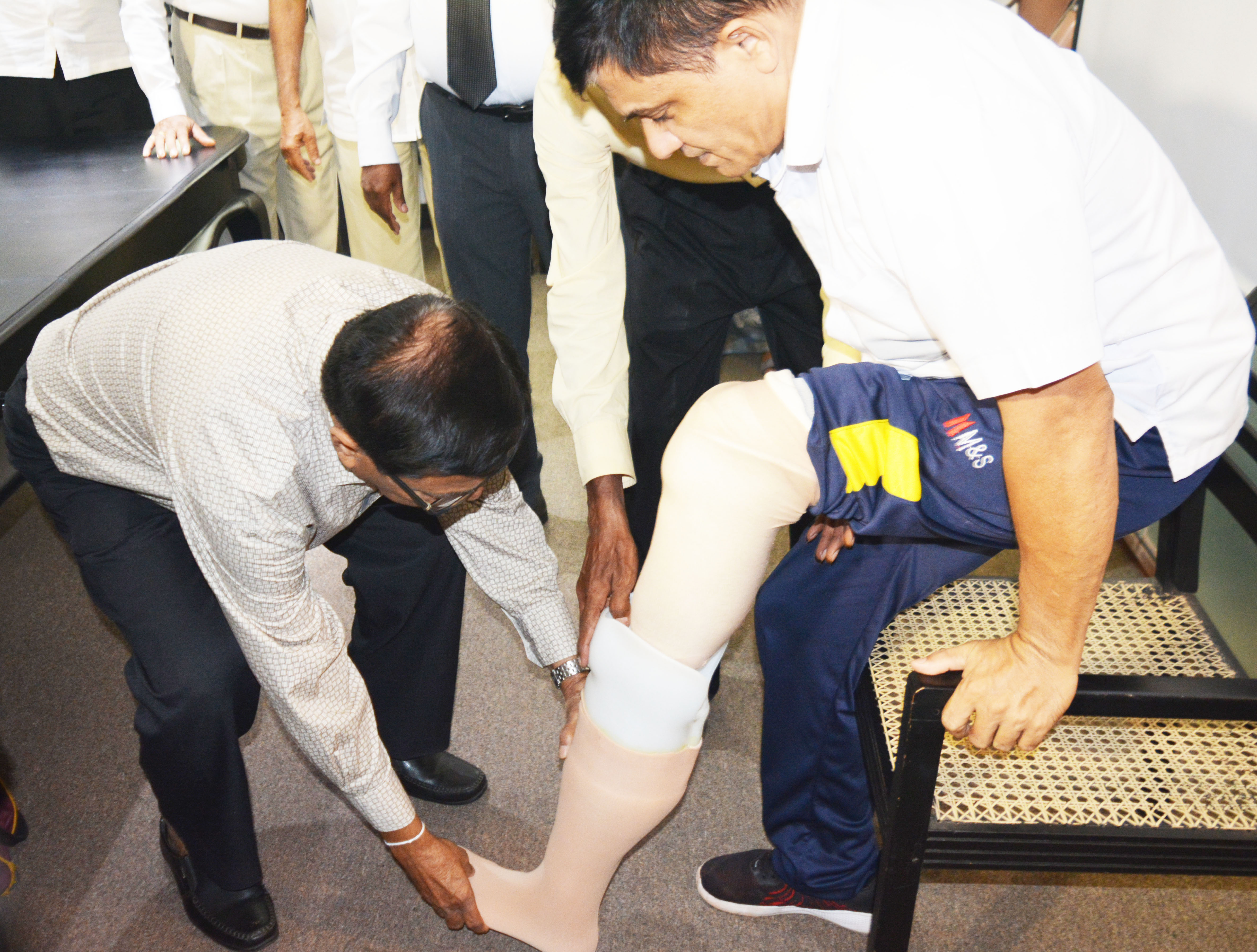 2025.06.09 දින ඉන්දියාවේ ජායිපූර් ශ්‍රී භගවන් මහාවීර් විකලාංග සහායට සමිතියේ (Shree Bhagwann Mahaveer Viklang Sahayata Samiti-BMVSS) සම්බන්ධීකරණය හා අනුග්‍රාහකත්වය ඇතුව සමස්ත ලංකා බෞද්ධ මහා සම්මේලනය විසින් ස්ථාපිත කරනු ලබන කෘතීම අත්පා නිෂ්පාදනය කිරීමේ මධ්‍යස්ථානය විවෘත කිරීම සහ ඊට සමගාමීව කෘතීම පාද පිරිනැමීමේ උත්සවය පැවැත්විණී.